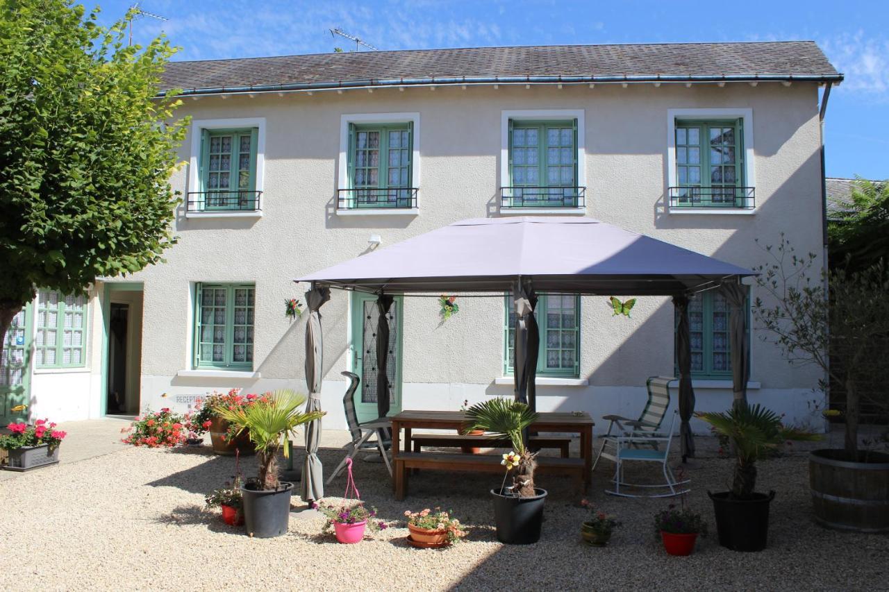 Aparthotel Quelques Fleurs La Roche-Posay Exterior foto